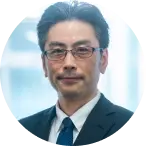 山崎 俊彦 氏