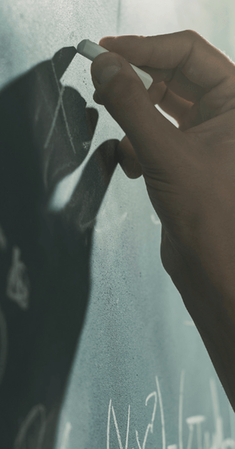 AIを活用し進化を計算する(前編)_メインビジュアル_sp_2x